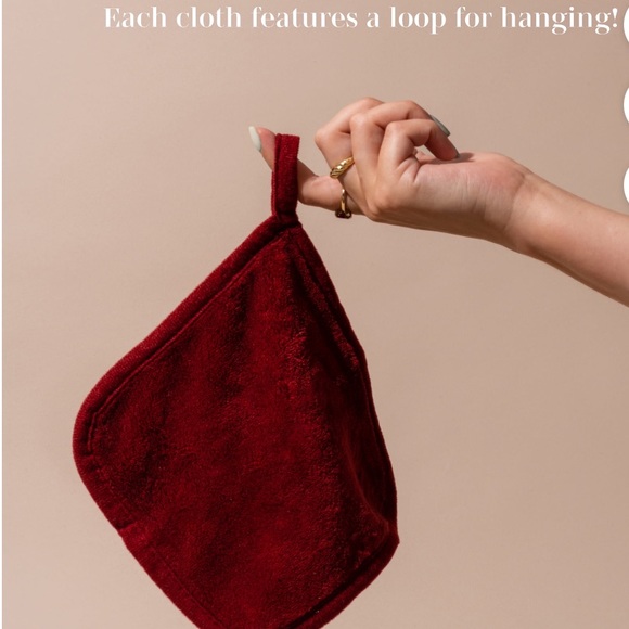 Erase Your Face 12 Days of Cleansing Reusable Makeup Removing Cloths Set NEW - Picture 11 of 15